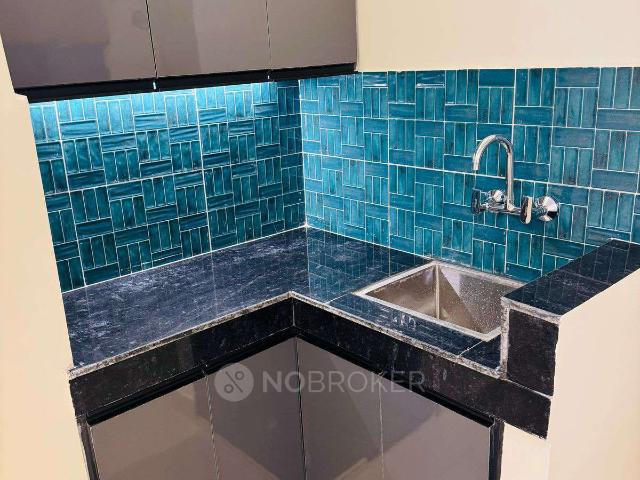 Flat for rent in Deri
