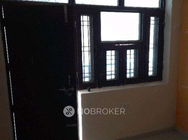 Flat for rent in Deri