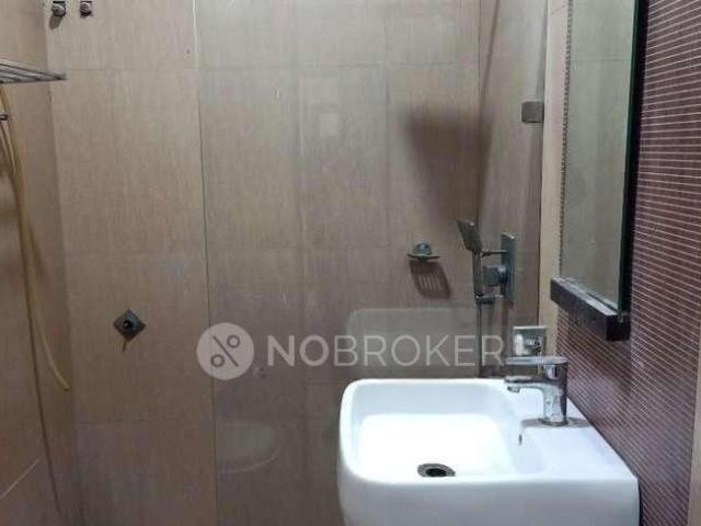 Flat for rent in South Delhi, Deri