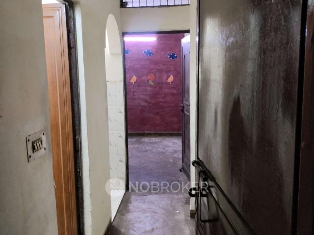 Flat for rent in West Delhi, Deri