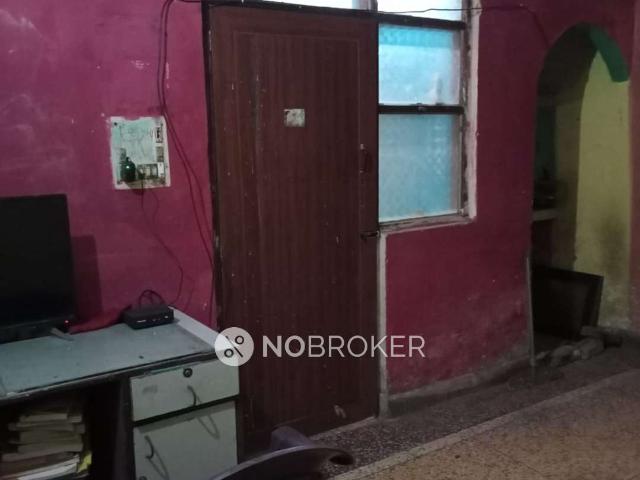 Flat for rent in East Delhi, Deri
