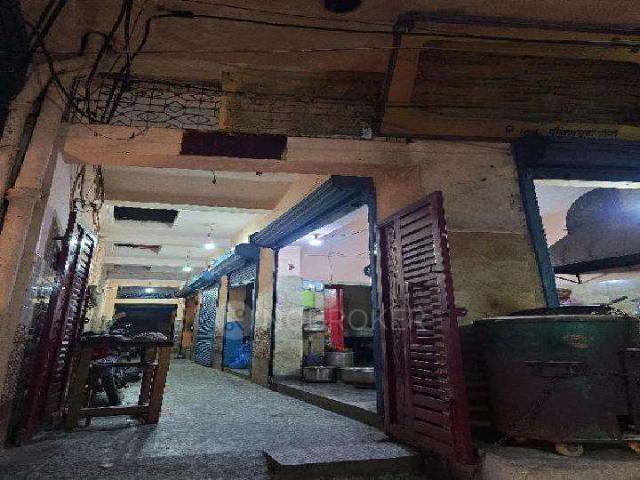 Flat for rent in North West Delhi, Deri