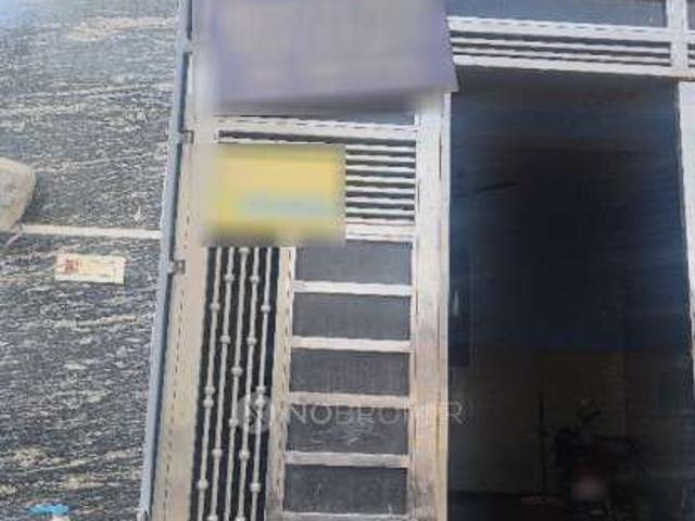 Flat for rent in Noida, Gautam Buddha Nagar