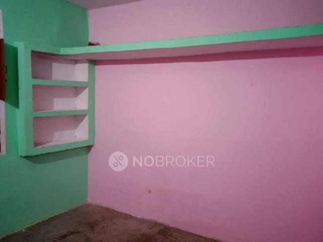 Flat for rent in Sector 44, Noida