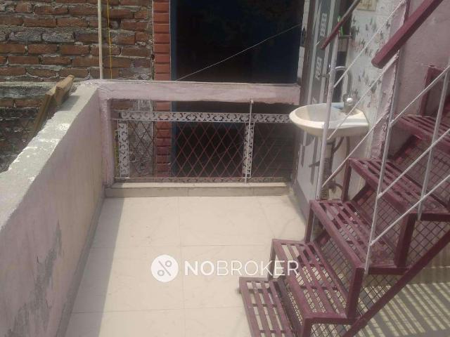 Flat for sale in Lajpat Nagar, Delhi