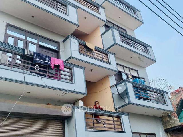 Flat for rent in Hariana