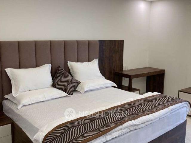 Flat for rent in Hariana