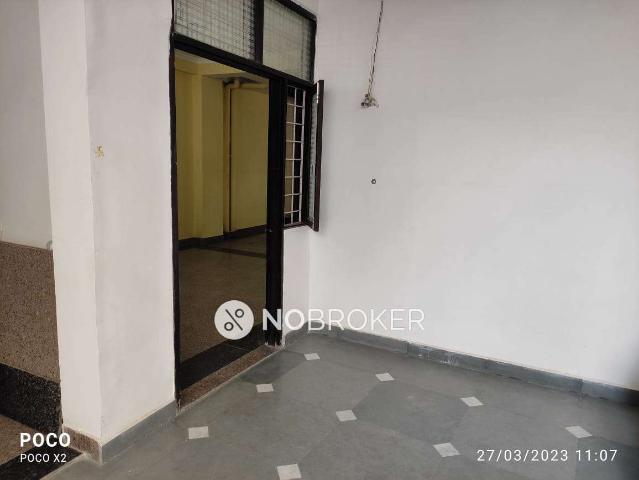 Flat for rent in Deri