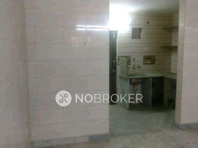 Flat for rent in West Delhi, Deri