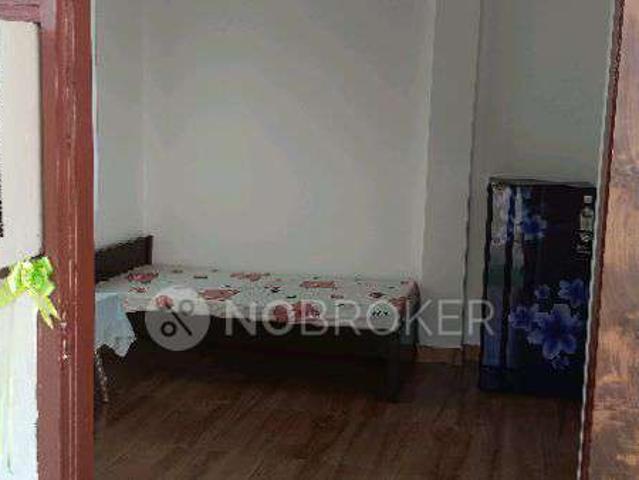 Flat for rent in South Delhi, Deri