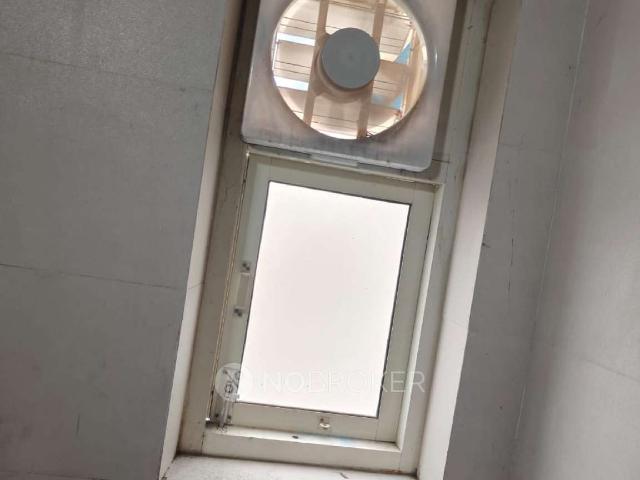 Flat for rent in East Delhi, Deri