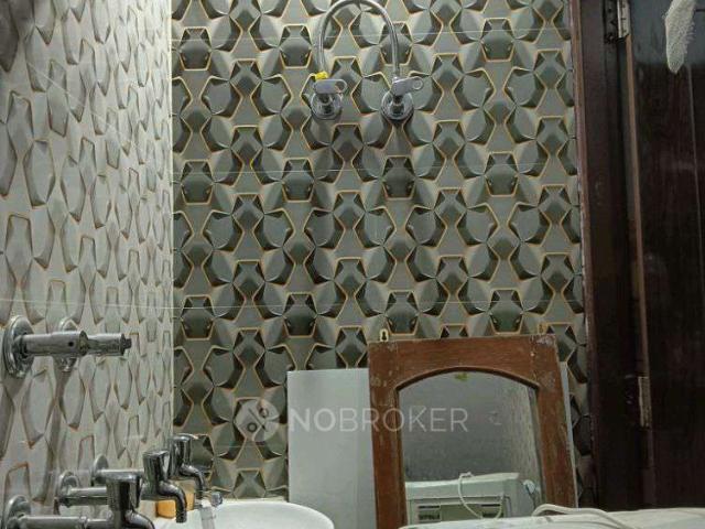 Property for rent in West Delhi, Deri