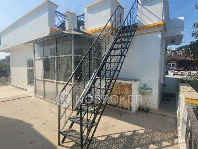 Property for rent in Hariana