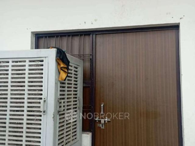 Property for rent in Hariana