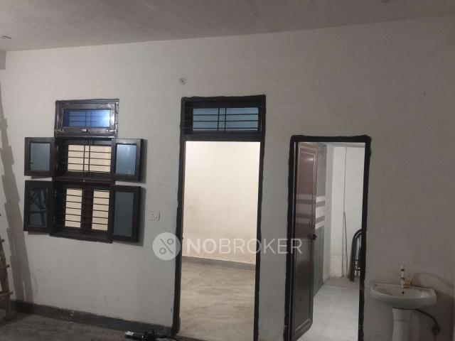 Property for rent in Greenway Enclave, Gautam Buddha Nagar