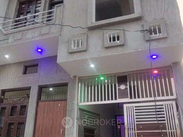 Property for rent in Gautam Buddha Nagar, Uttar Pradesh
