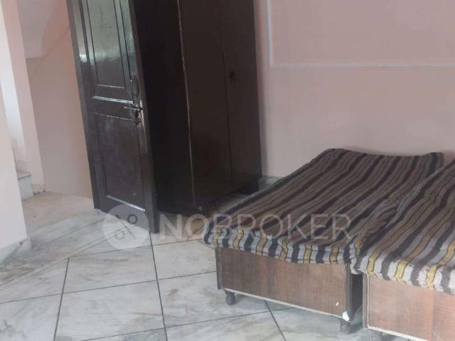 Property for rent in North Delhi, Deri