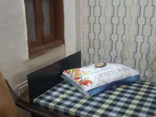 Property for rent in West Delhi, Deri