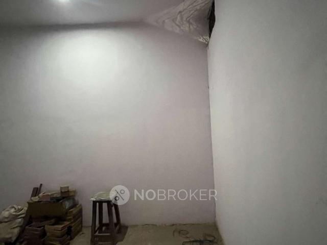 Property for rent in Hariana
