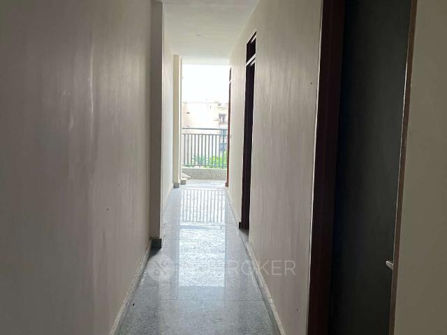Property for rent in Bana Singh Enclave, Delhi