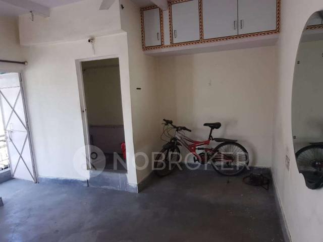 Property for rent in East Delhi, Deri
