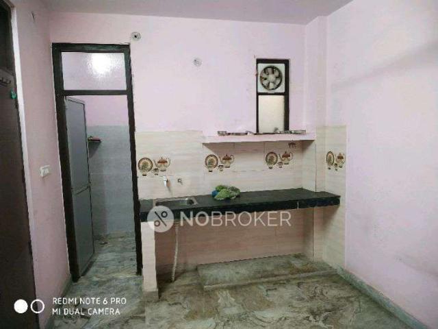 Property for rent in North Delhi, Deri