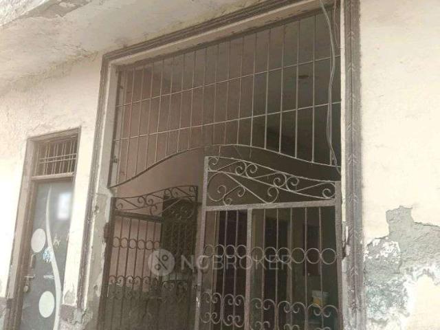 Property for rent in Hariana