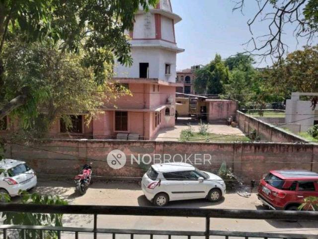 Property for rent in Hariana