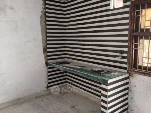 Property for rent in East Delhi, Deri