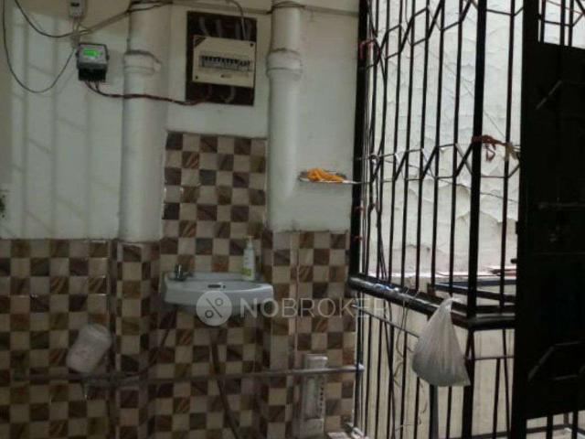 Property for rent in South Delhi, Deri