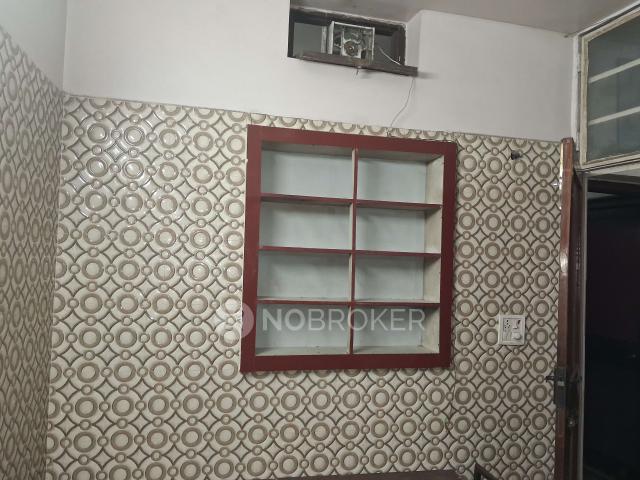 Property for rent in South West Delhi, Deri