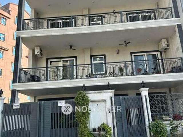Property for rent in Hariana