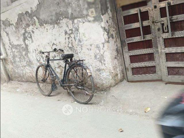 Property for rent in Hariana