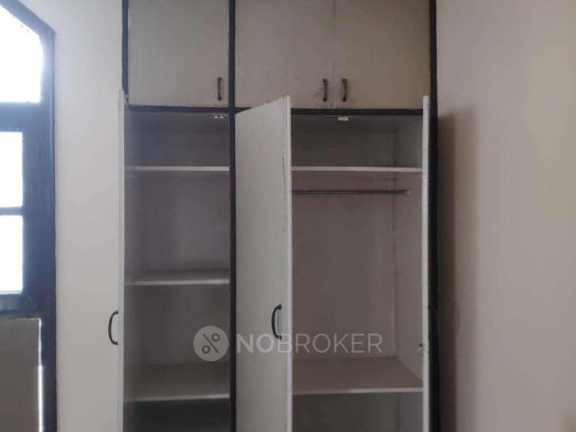 Property for rent in Hariana