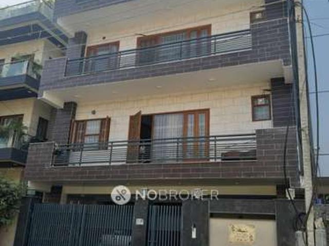 Property for rent in Hariana