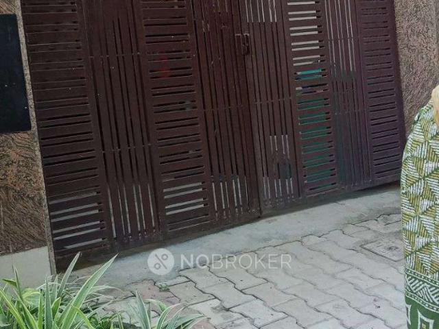 Property for rent in Hariana