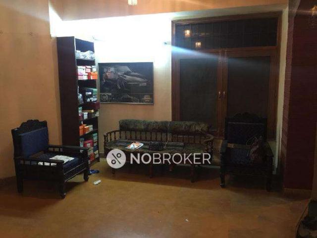 Property for rent in Hariana