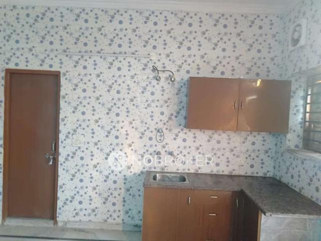 Property for rent in Hariana