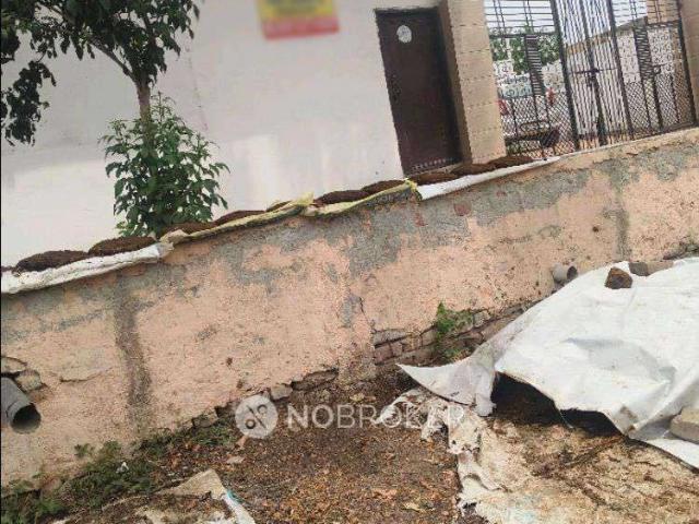 Property for rent in Hariana
