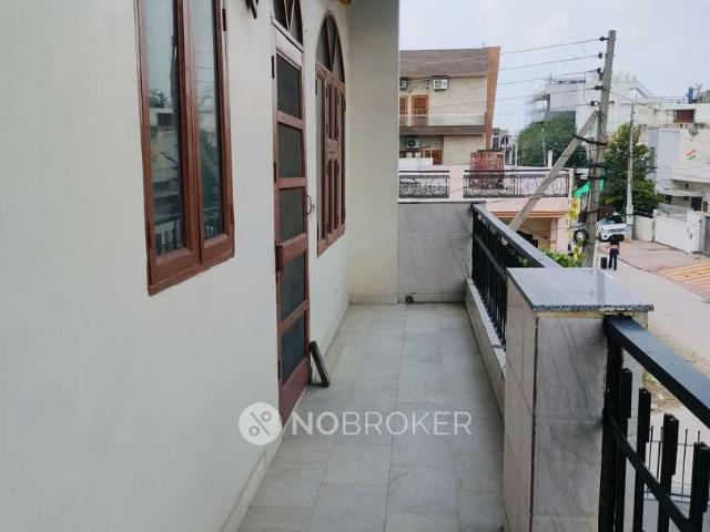 Property for rent in Hariana