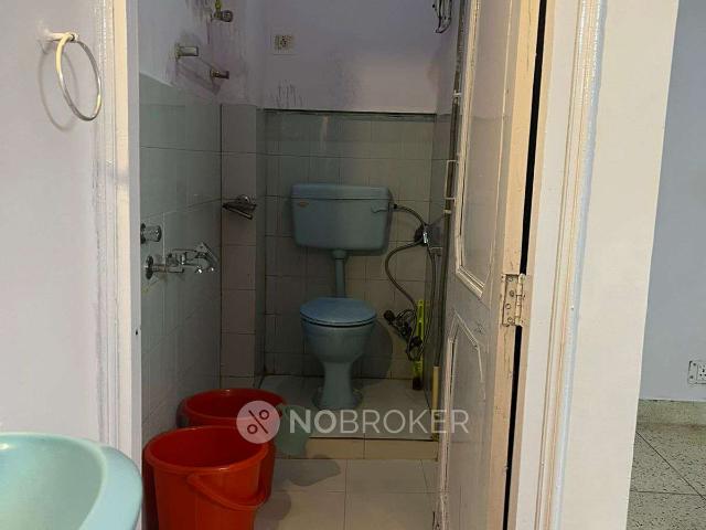 Property for rent in South Delhi, Deri