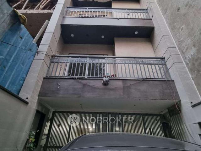 Property for rent in West Delhi, Deri