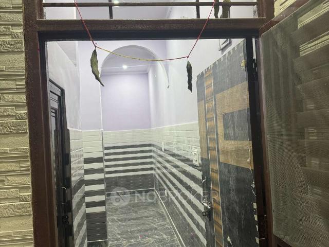 Property for rent in Trilokpuri, Delhi