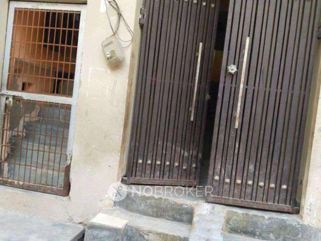 Property for rent in South West Delhi, Deri