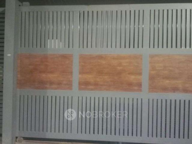 Property for rent in Deri