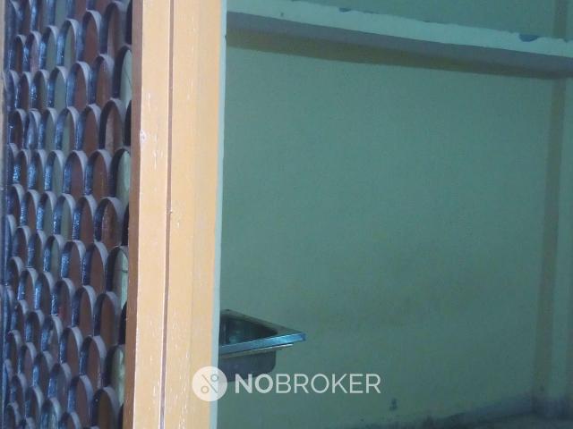 House for sale in Deri