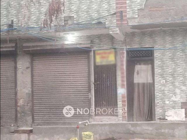 House for sale in Central Delhi, Deri