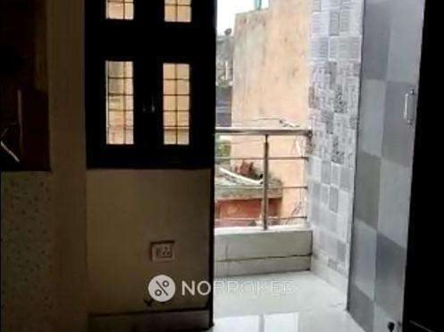 House for sale in East Delhi, Deri