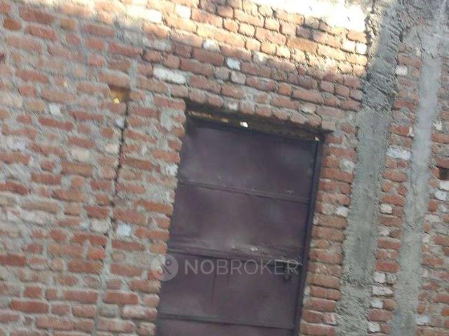 House for sale in Hariana