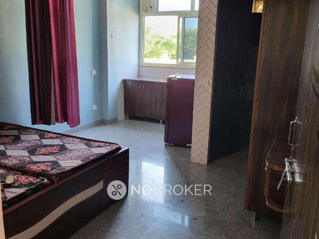 House for sale in Hariana